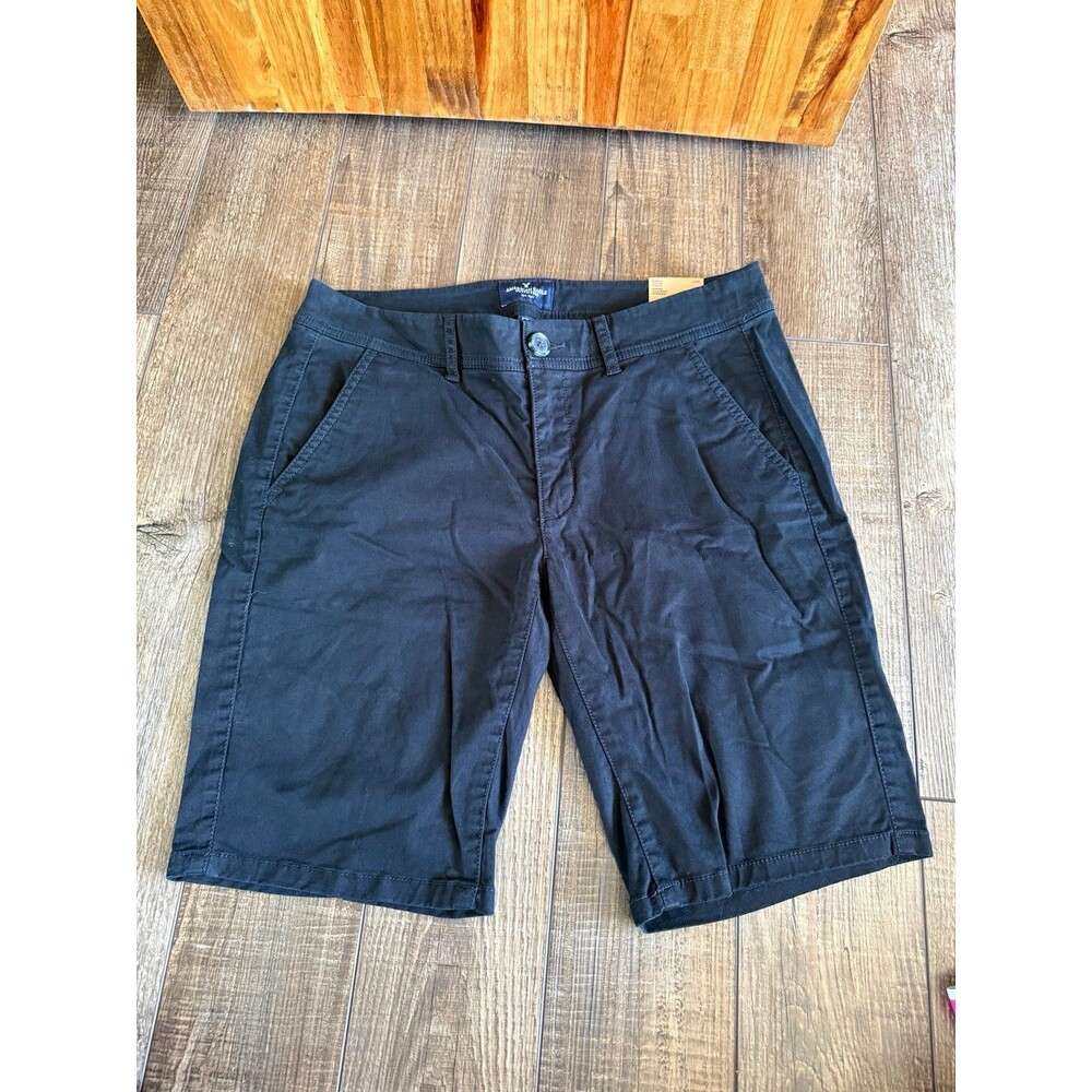 Women’s American Eagle Bermuda Low Rise Stretch Chino Shorts Sz. 8 NWT Black